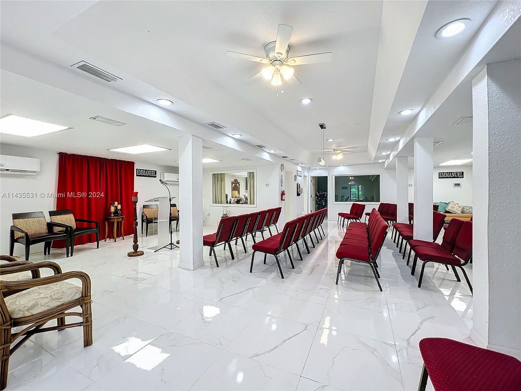 Interior, Marble, Recessed Lighting