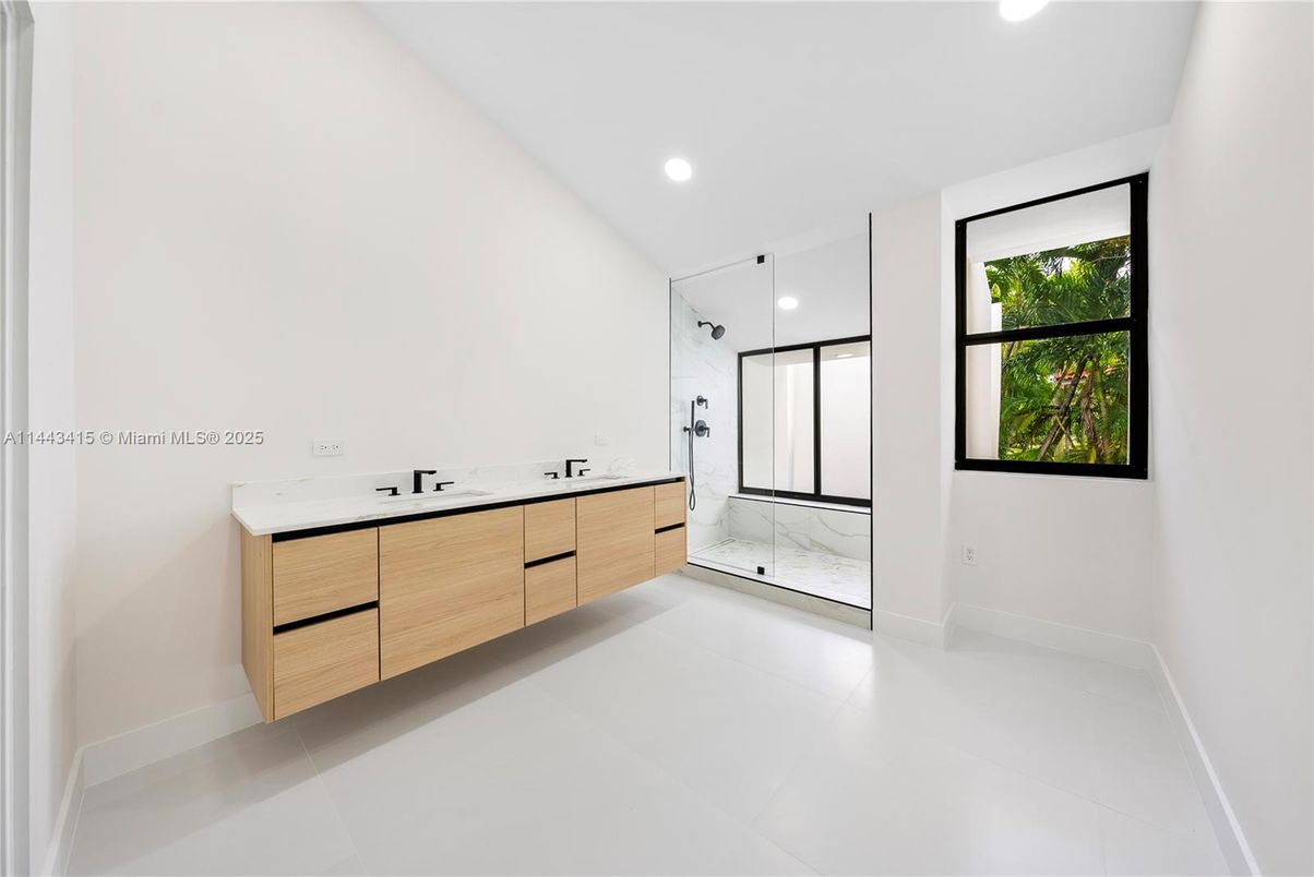 Bathroom, Dual Sink Vanities, Glass Shower, Interior, Recessed Lighting