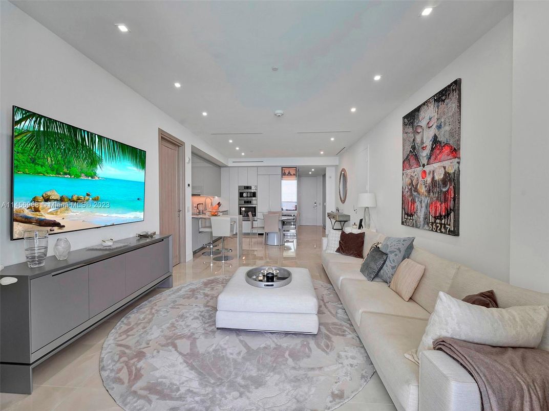 Interior, Kitchen, Living room, Recessed Lighting