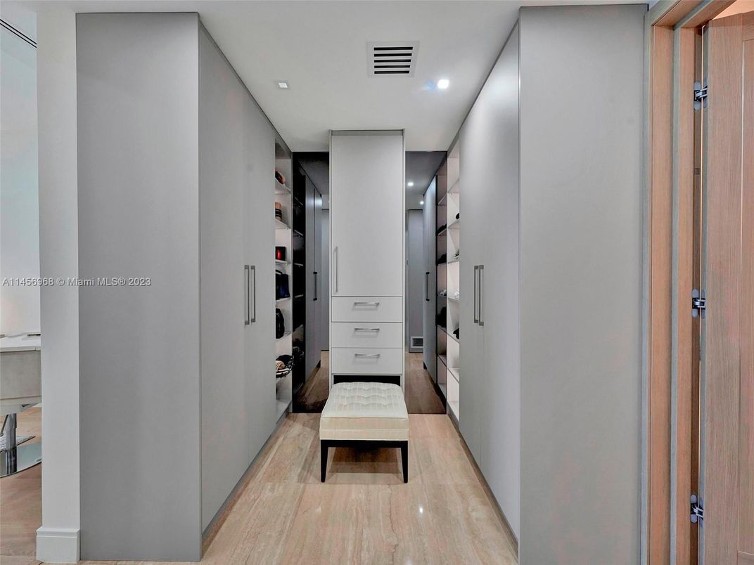 Interior, Recessed Lighting, Walk-in Closets, Wood Texture Flooring