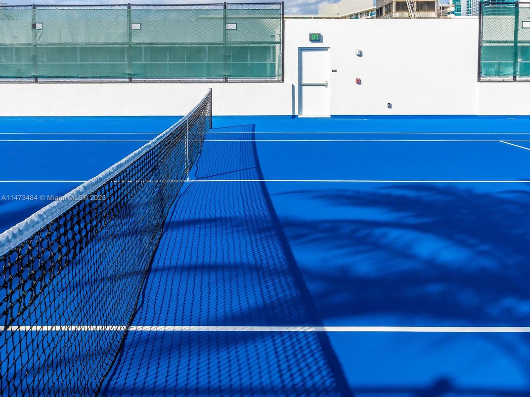 Exterior, Tennis Courts