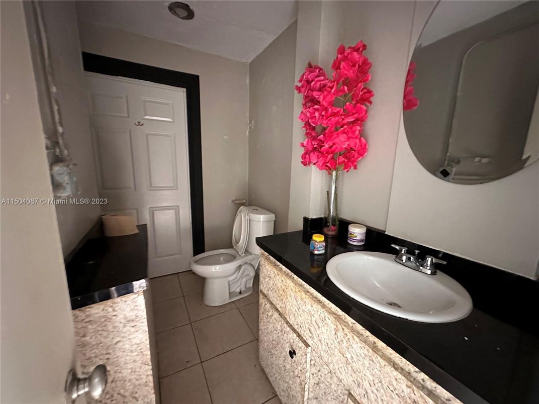 Bathroom, Interior