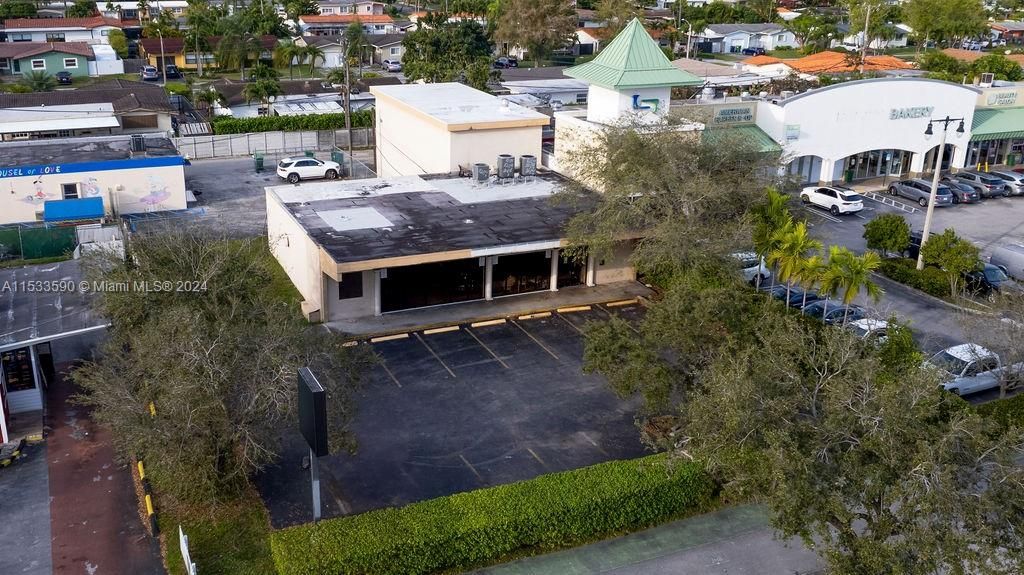 Exterior, Drone