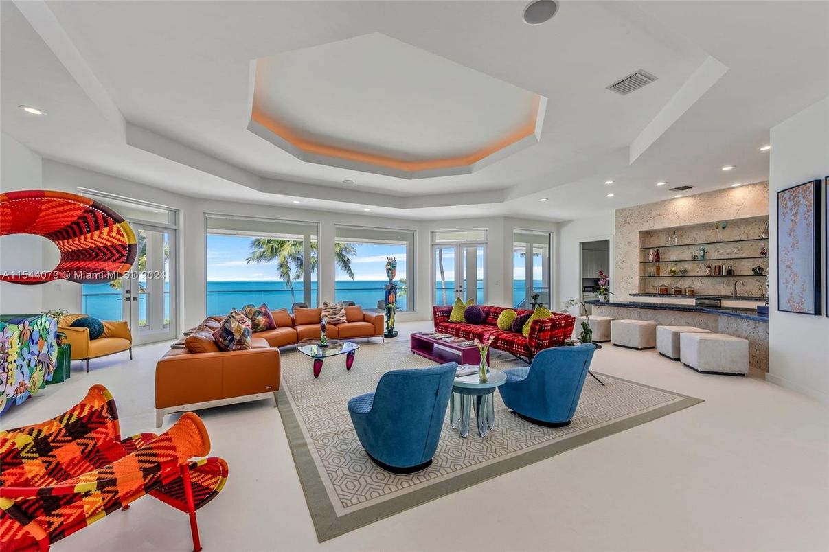 Interior, Living room, Recessed Lighting, Water