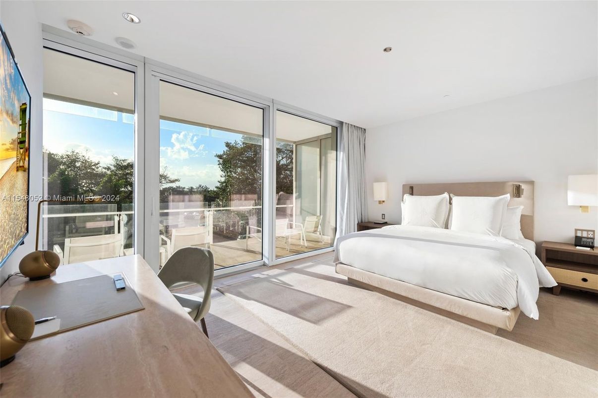 Bedroom, Home Office, Interior, Recessed Lighting