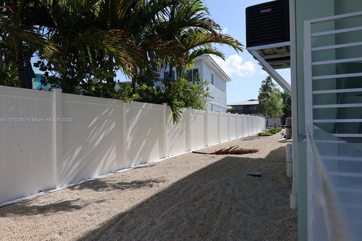 Backyard, Exterior