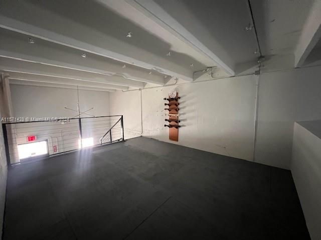 Garage, Interior