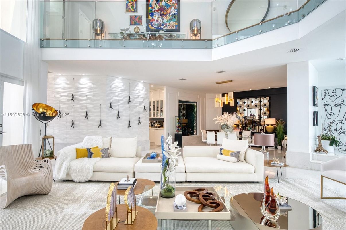 Chandelier, Dining room, Interior, Living room, Recessed Lighting
