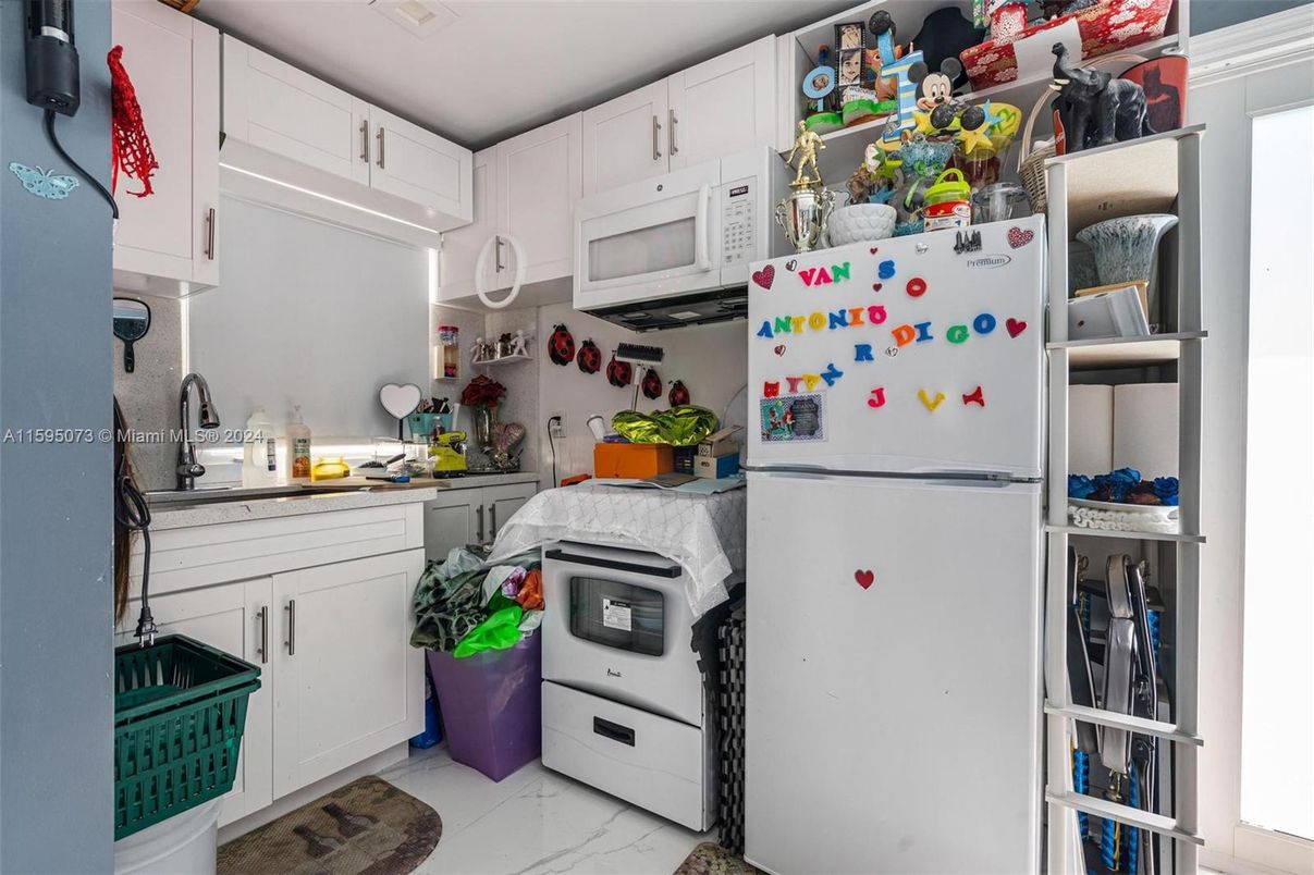 Interior, Kitchen, Marble