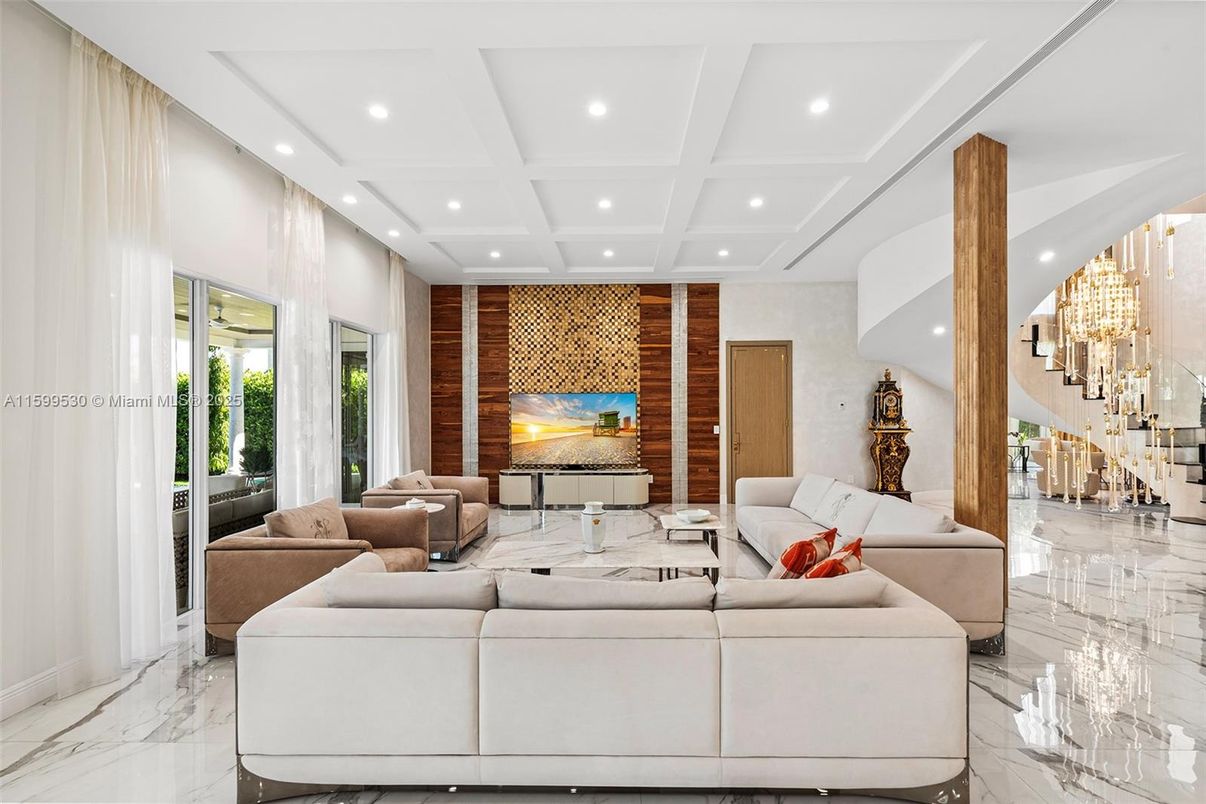 Chandelier, Interior, Living room, Marble, Recessed Lighting
