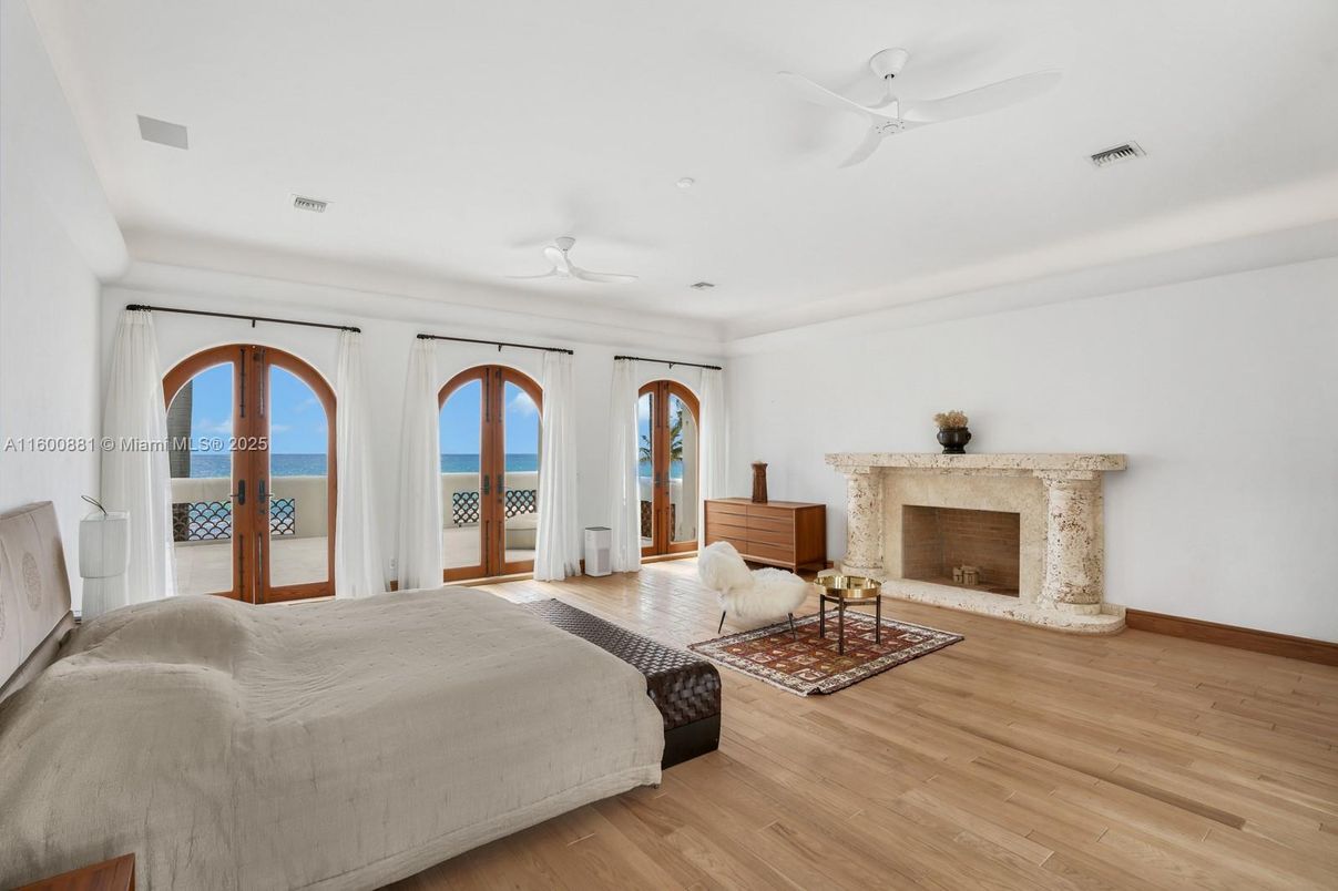 Bedroom, Fireplace, Interior, Wood Texture Flooring