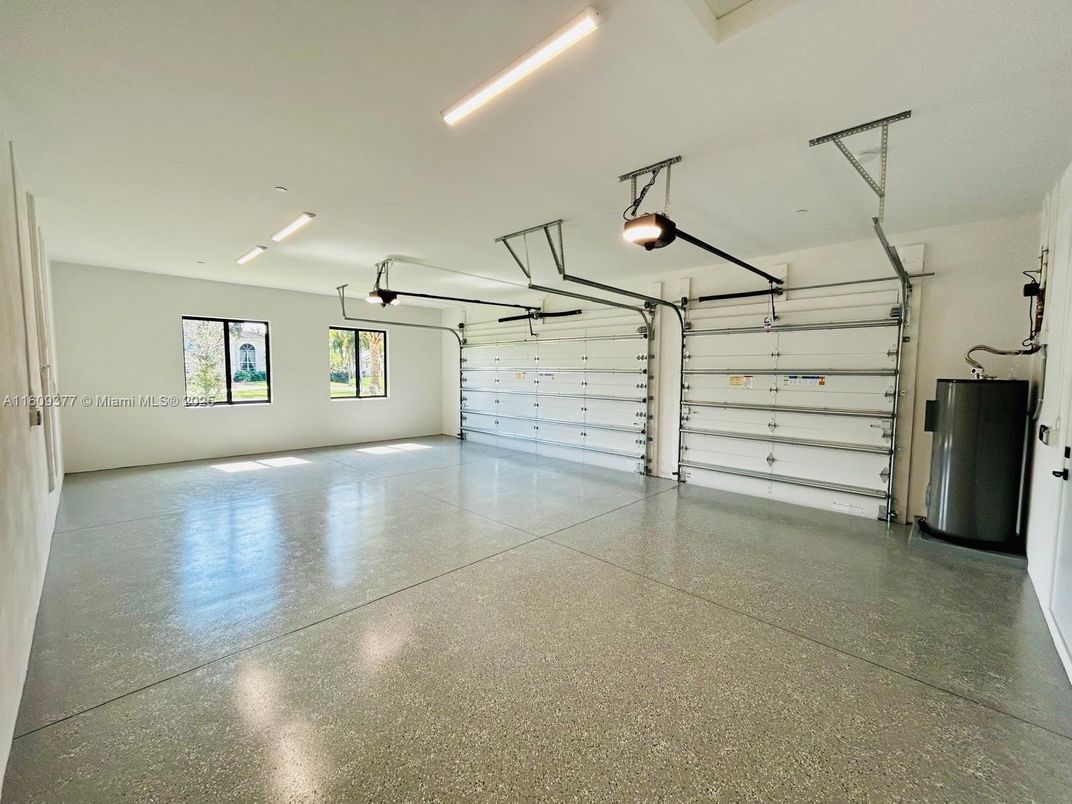 Garage, Interior, Recessed Lighting