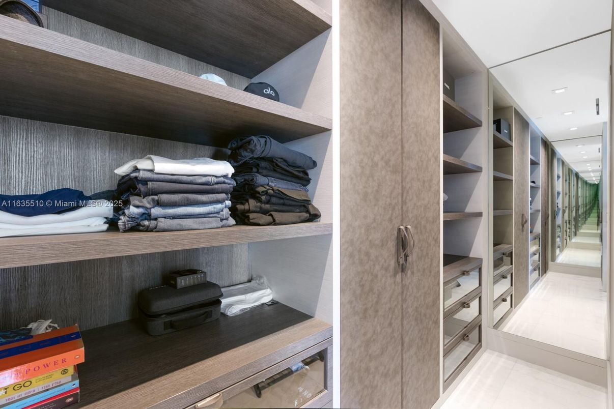 Interior, Recessed Lighting, Walk-in Closets