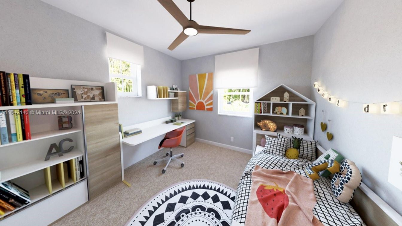 Home Office, Interior
