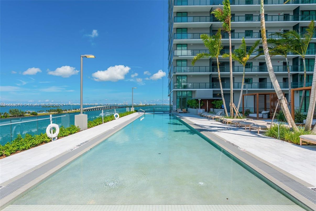 Exterior, Pool, Water