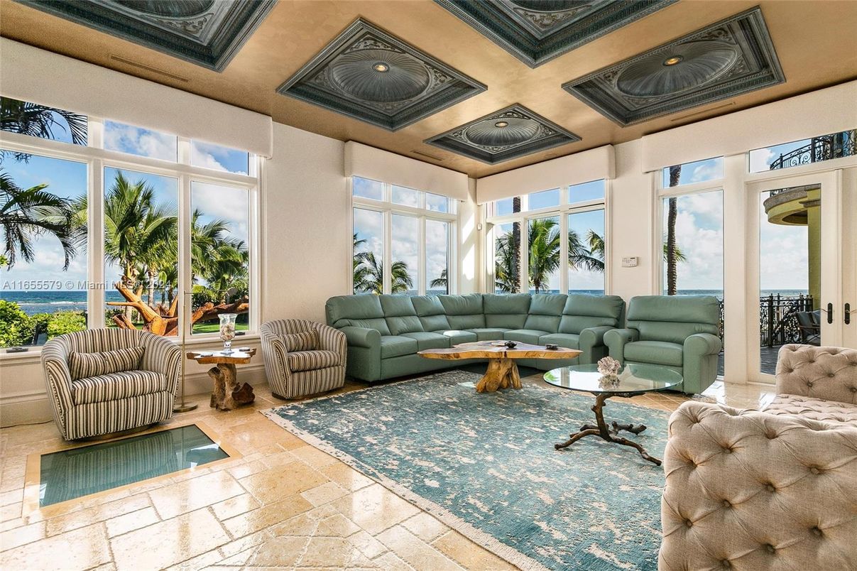 Interior, Living room, Sun Room