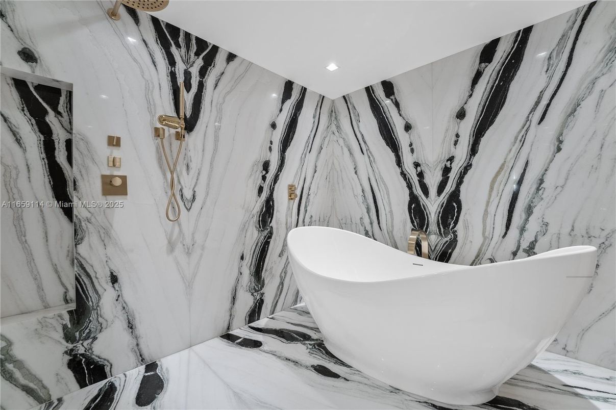 Bathroom, Free Standing Baths, Interior, Marble, Marble Walls, Recessed Lighting