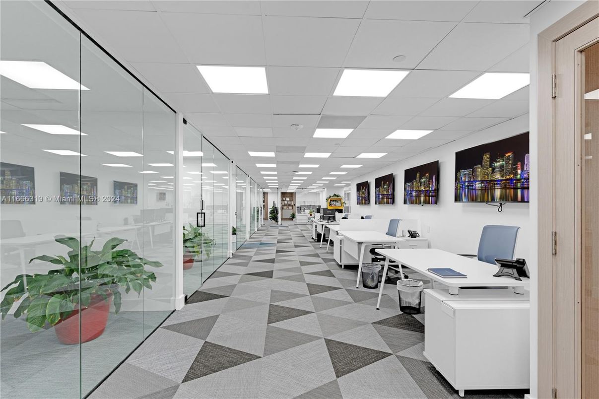 Home Office, Interior, Recessed Lighting