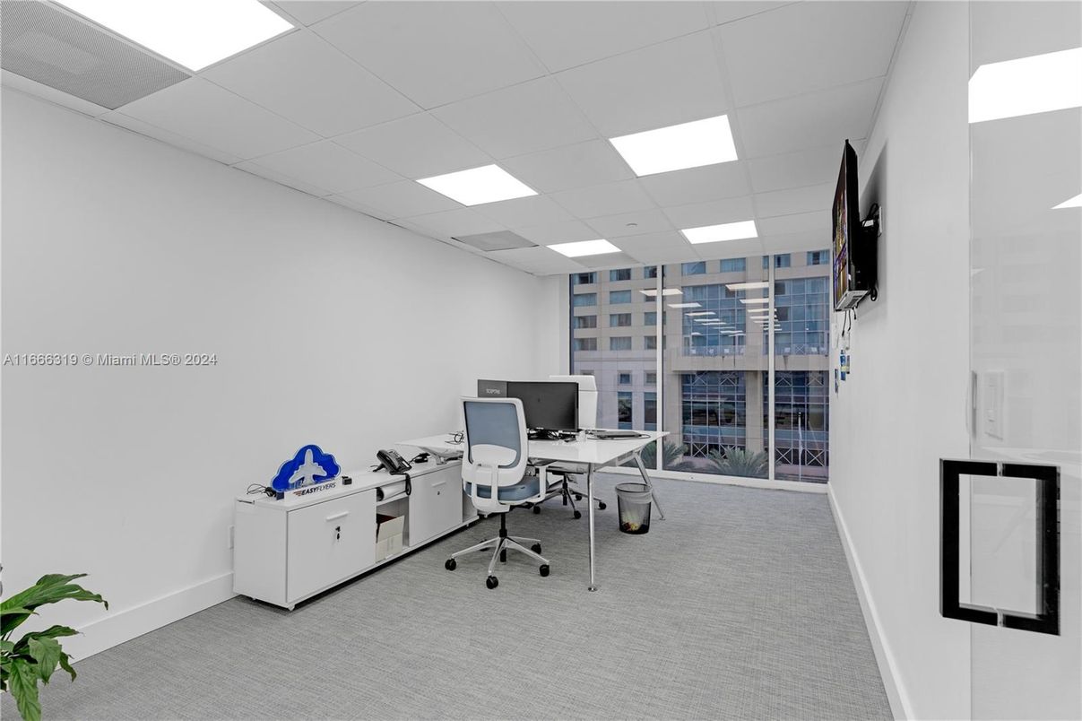 Home Office, Interior, Recessed Lighting