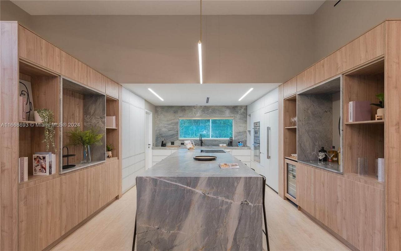 Interior, Kitchen, Pendant Lights, Recessed Lighting, Wood Texture Flooring