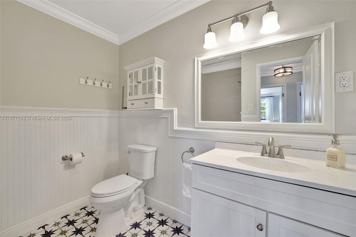 Bathroom, Interior