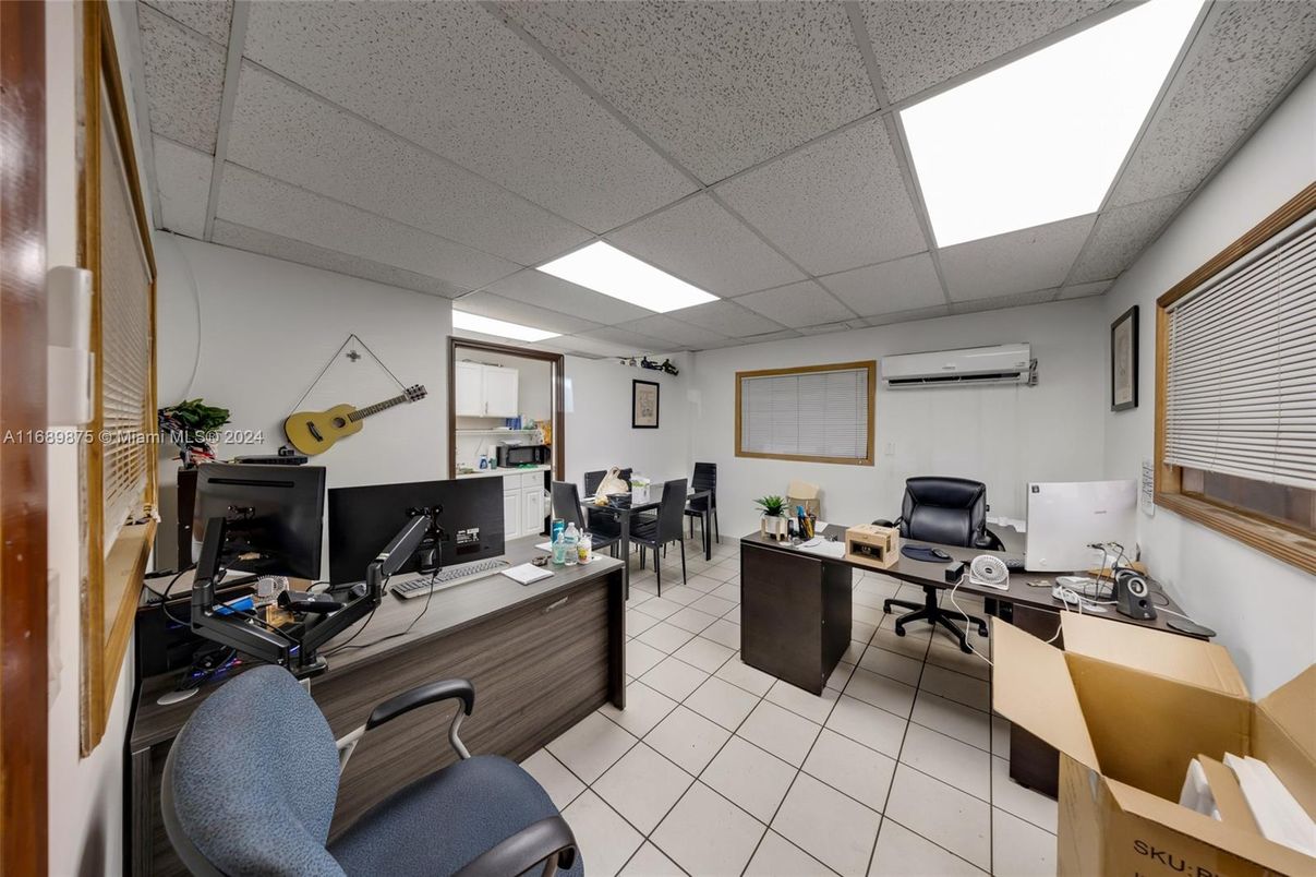 Home Office, Interior, Recessed Lighting