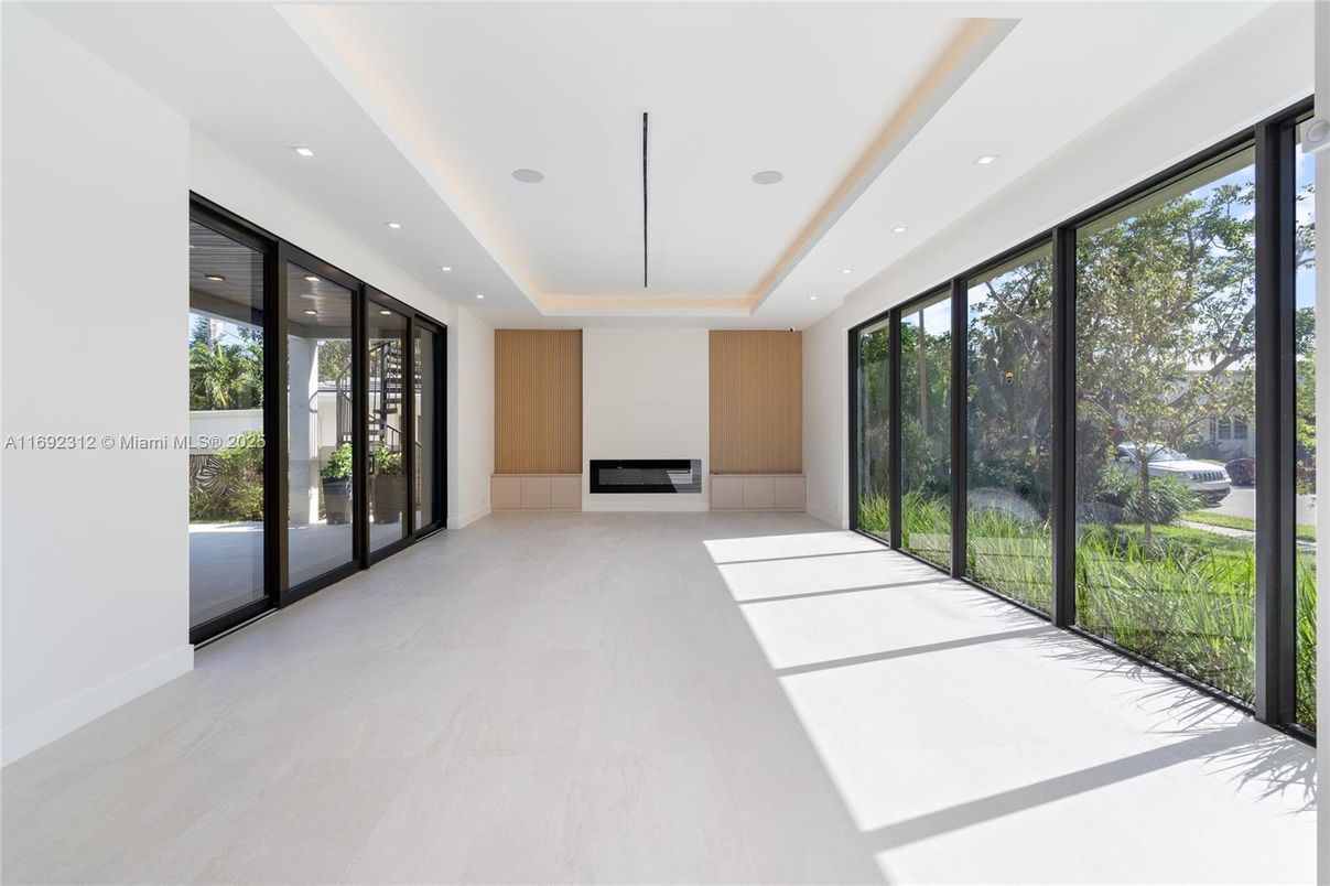 Fireplace, Interior, Pendant Lights, Recessed Lighting