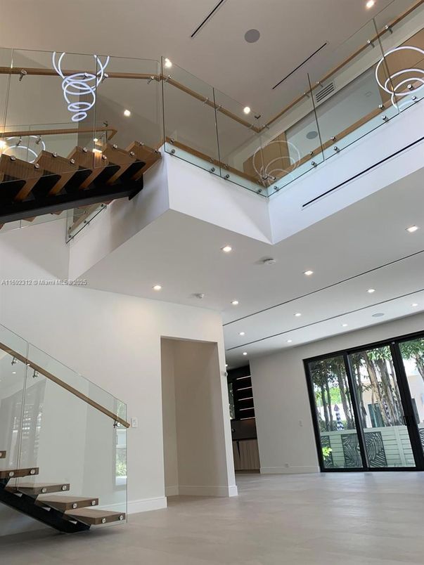 Interior, Recessed Lighting