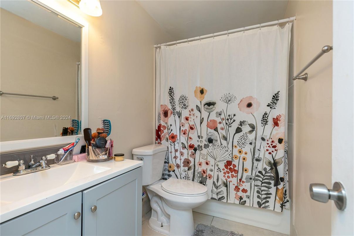 Bathroom, Interior