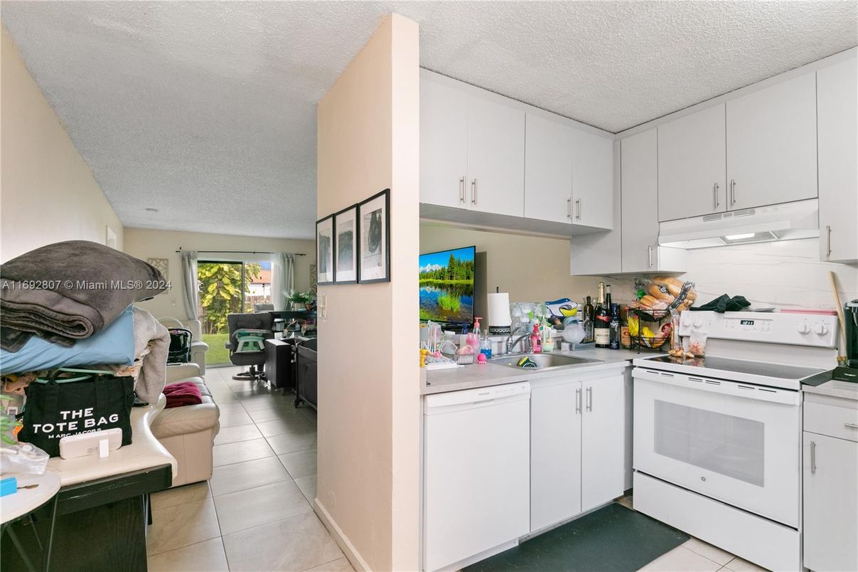 Interior, Kitchen