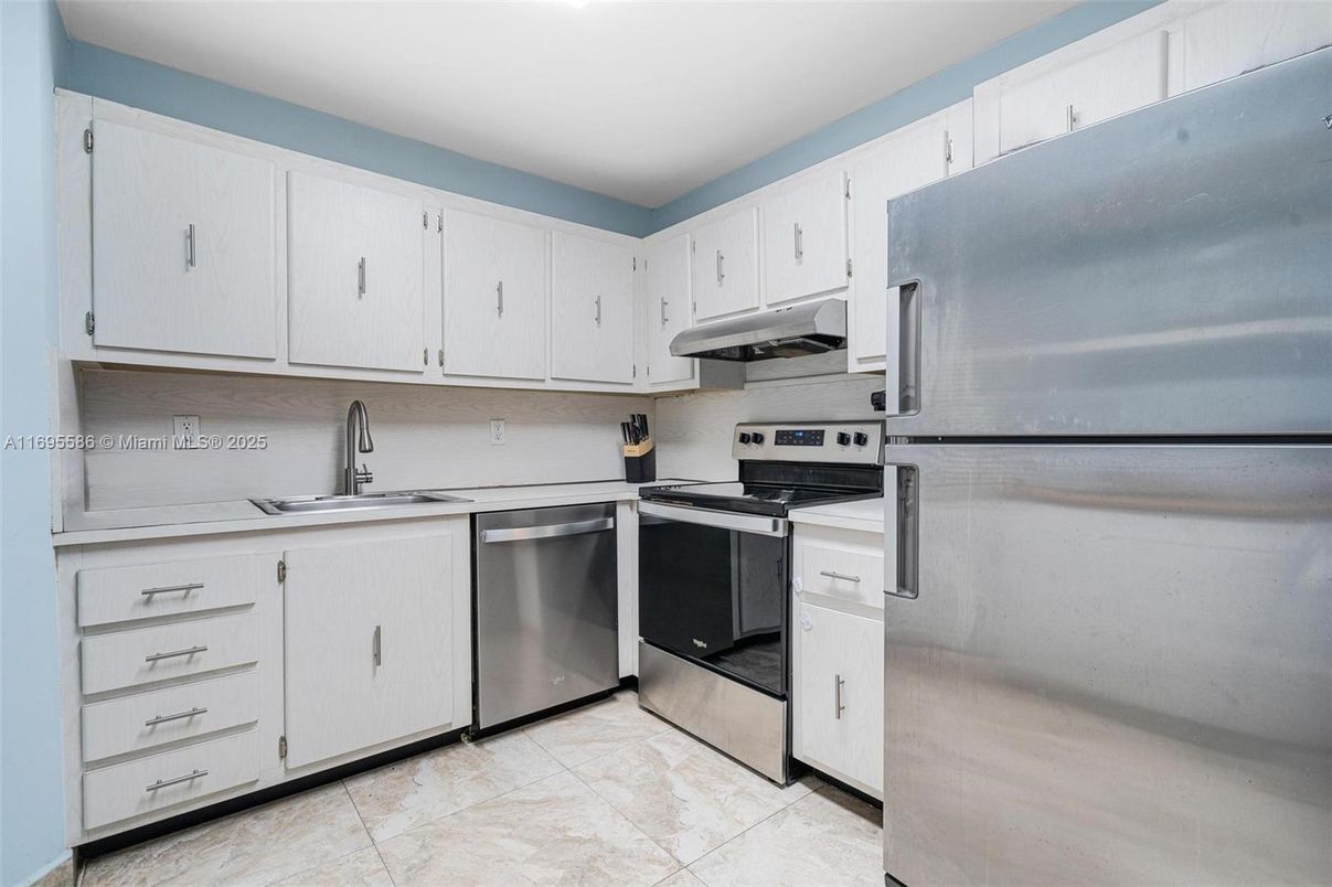 Interior, Kitchen, Stainless Steel Appliances