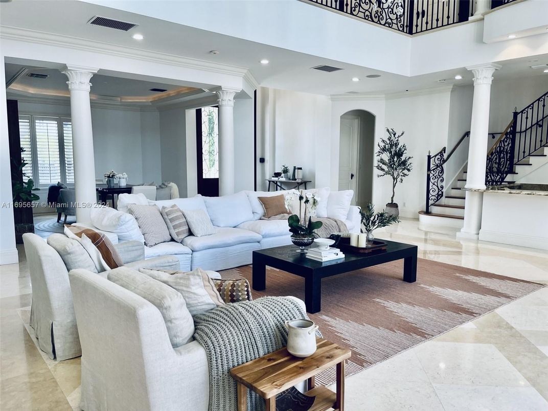 Interior, Living room, Recessed Lighting