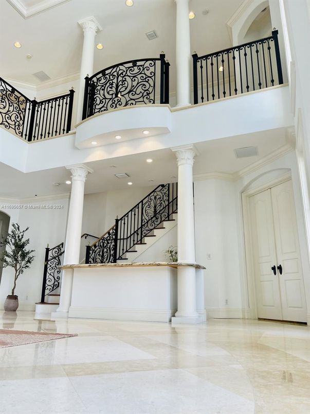 Interior, Recessed Lighting