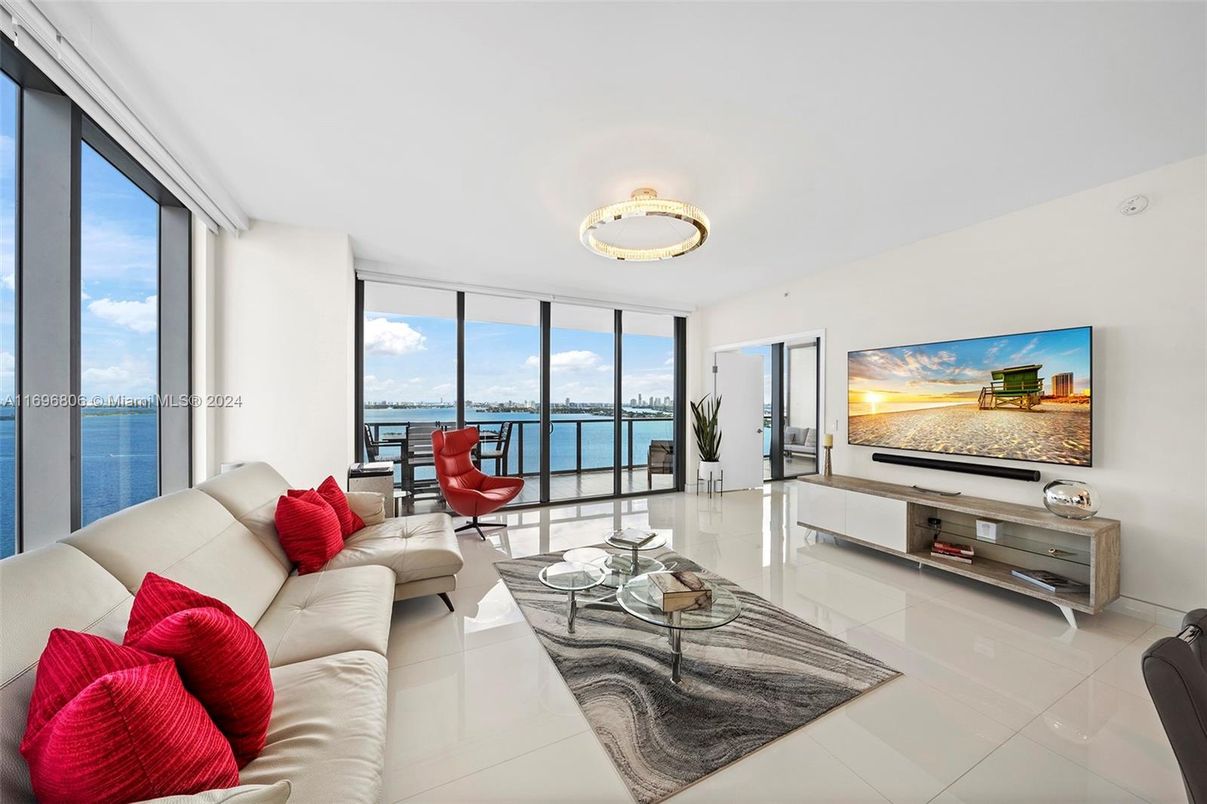 Interior, Living room, Water