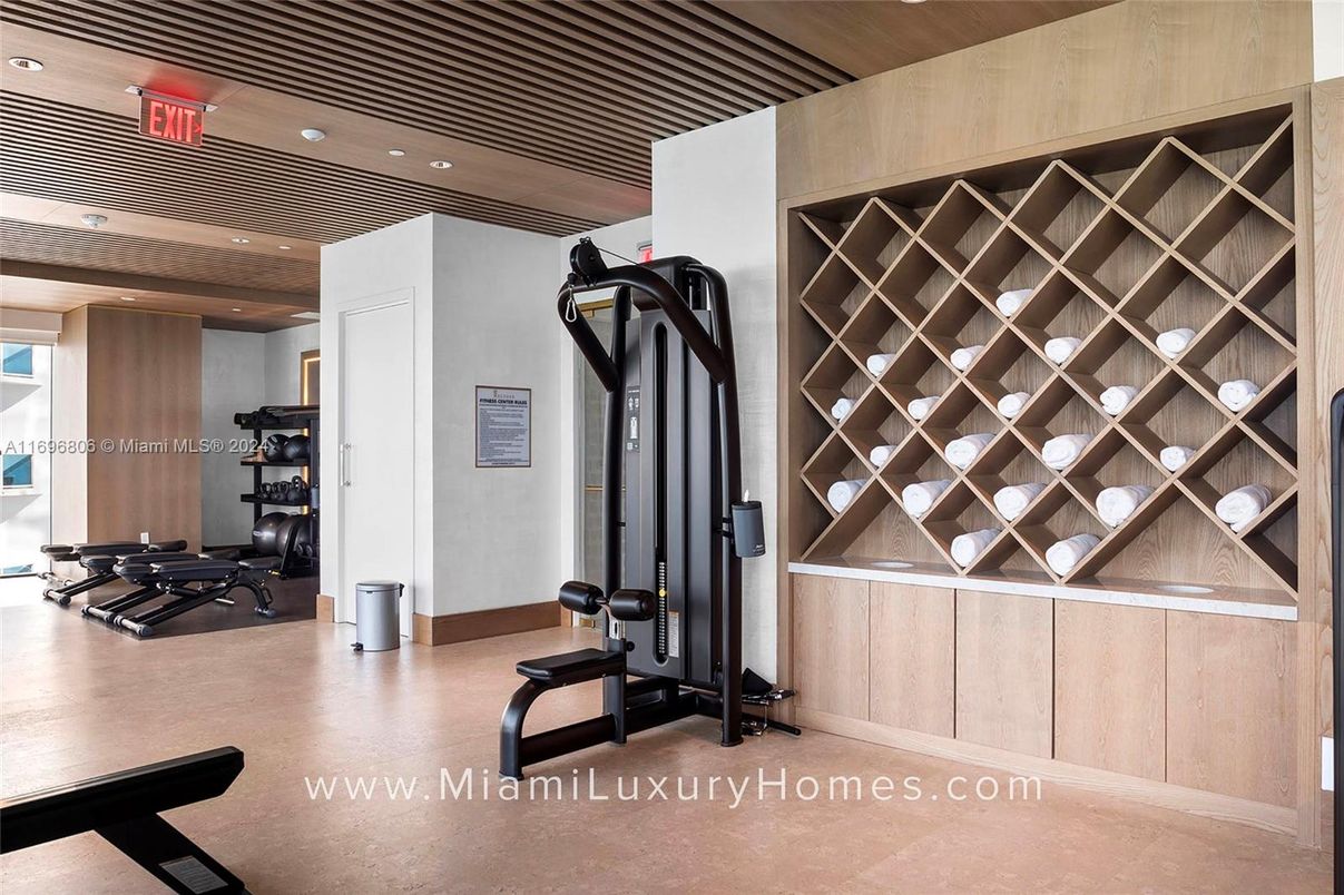 Fitness Equipment, Interior, Recessed Lighting