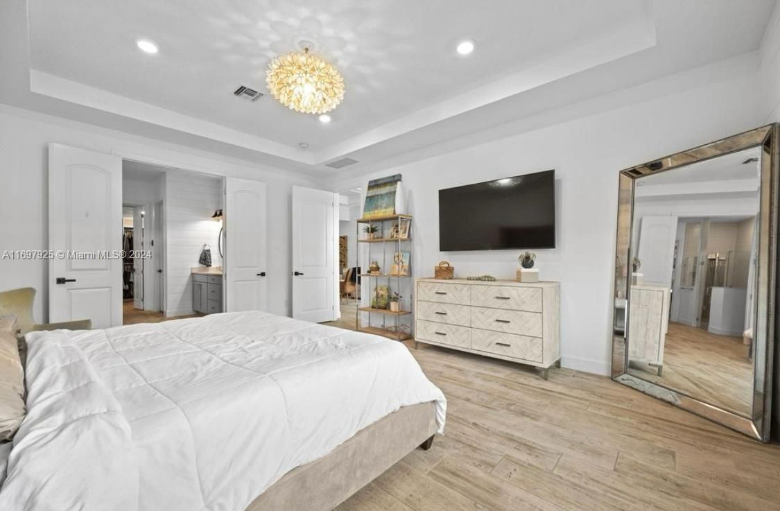 Bedroom, Chandelier, Interior, Recessed Lighting, Wood Texture Flooring