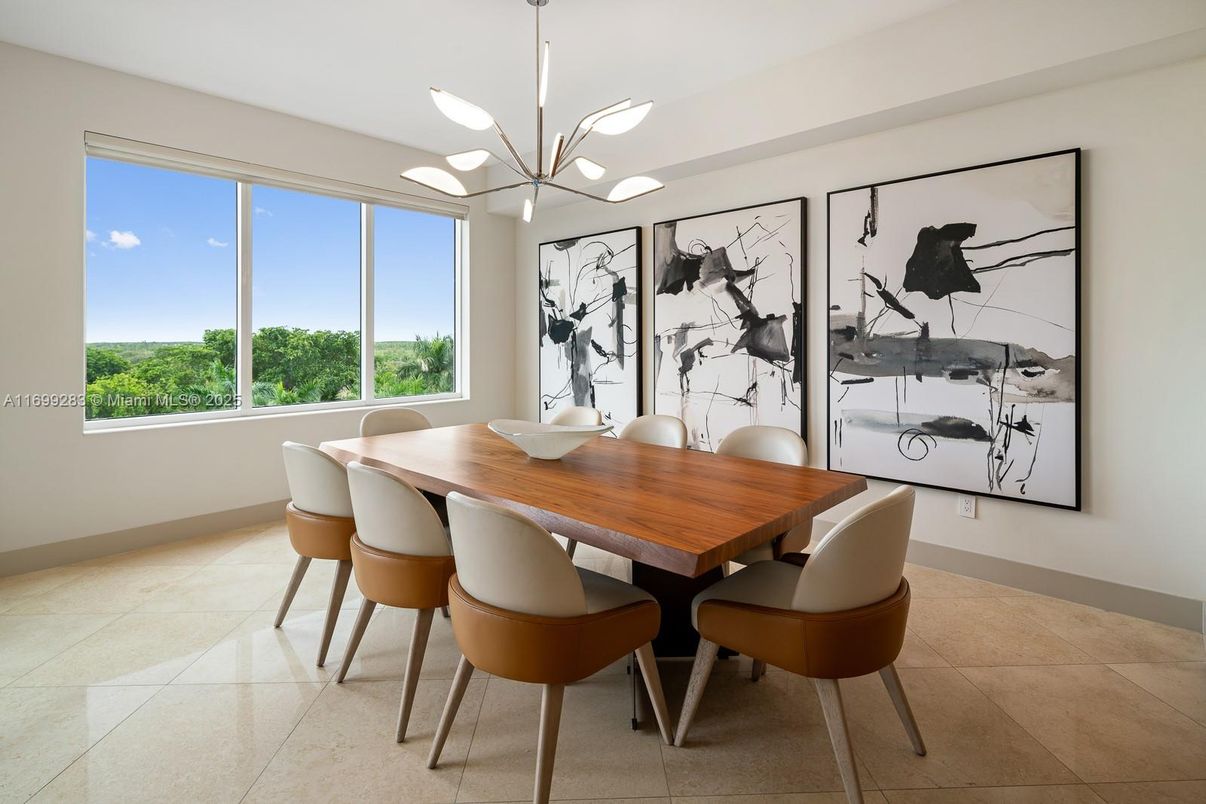 Dining room, Interior, Pendant Lights