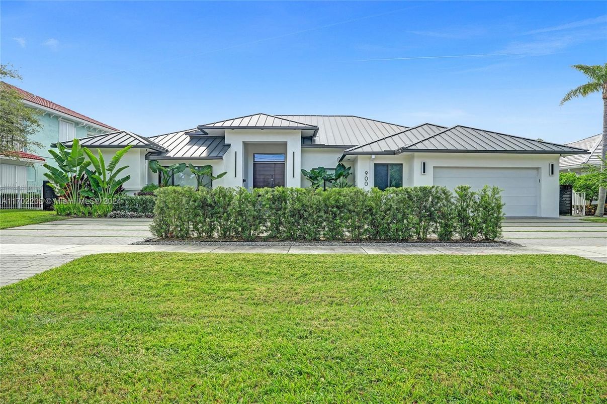 Attached, Backyard, Exterior, Facade, Ranch