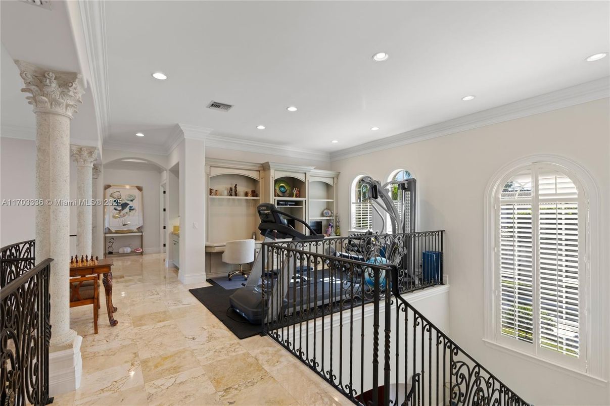 Interior, Recessed Lighting