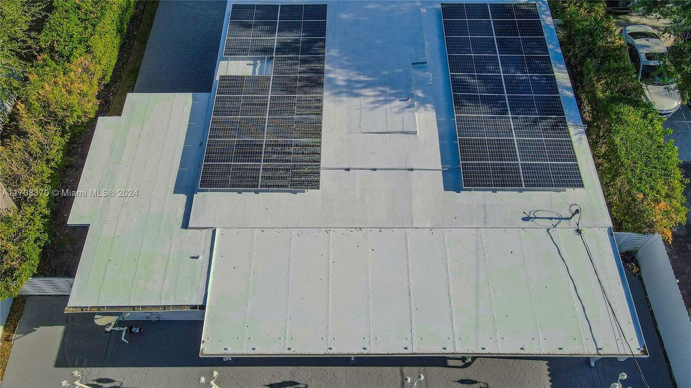 Exterior, Solar Panels