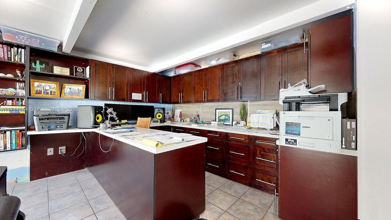 Interior, Kitchen
