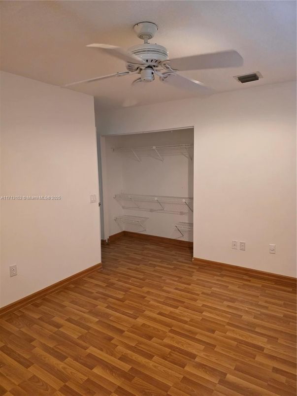 Empty room, Interior, Marble Walls, Wood Texture Flooring