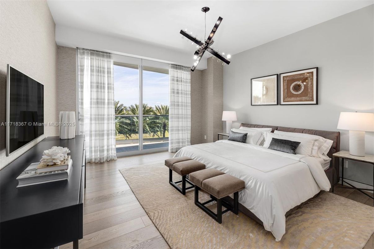 Bedroom, Interior, Pendant Lights, Wood Texture Flooring