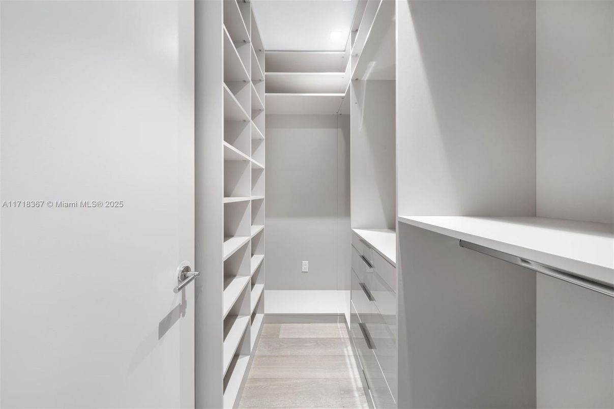Interior, Recessed Lighting, Walk-in Closets