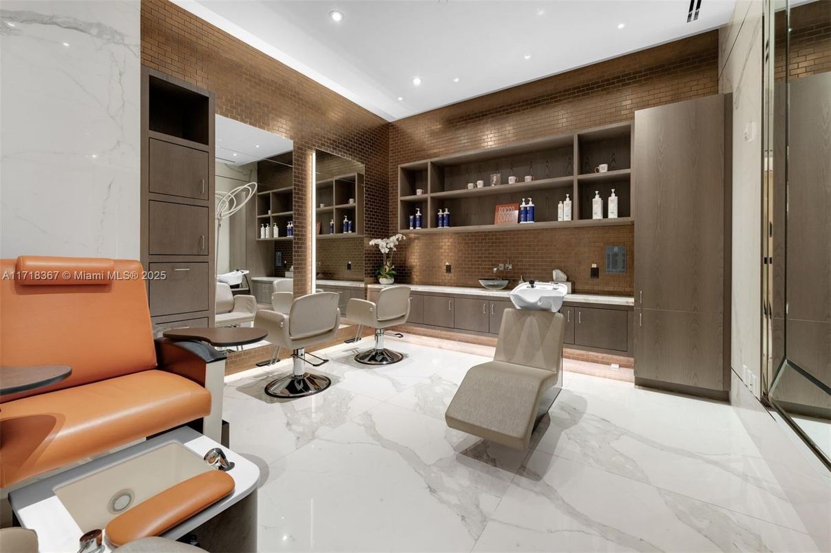 Interior, Marble, Recessed Lighting