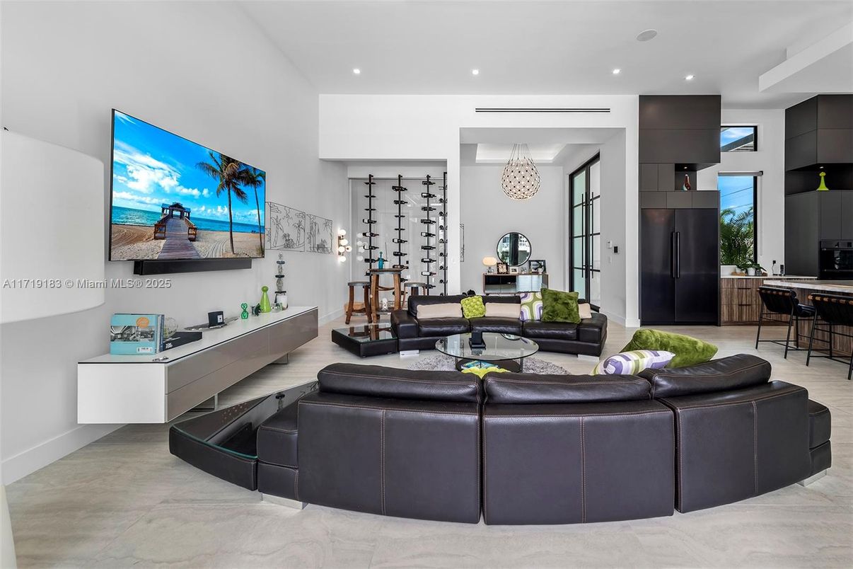 Interior, Kitchen, Living room, Pendant Lights, Recessed Lighting