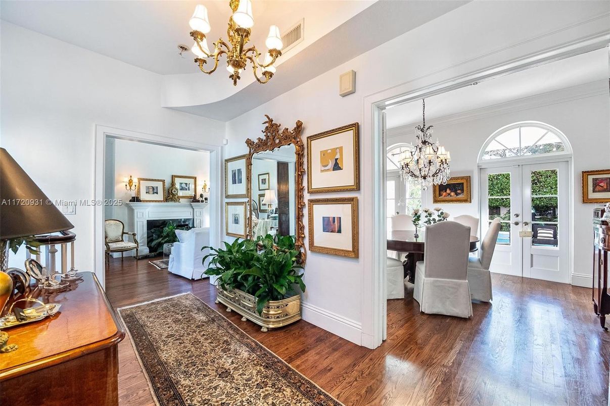 Chandelier, Dining room, Fireplace, Interior, Living room, Wood Texture Flooring