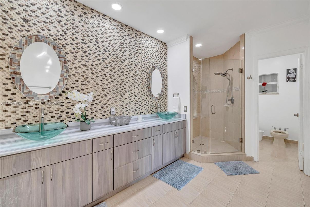 Bathroom, Dual Sink Vanities, Glass Shower, Interior, Recessed Lighting