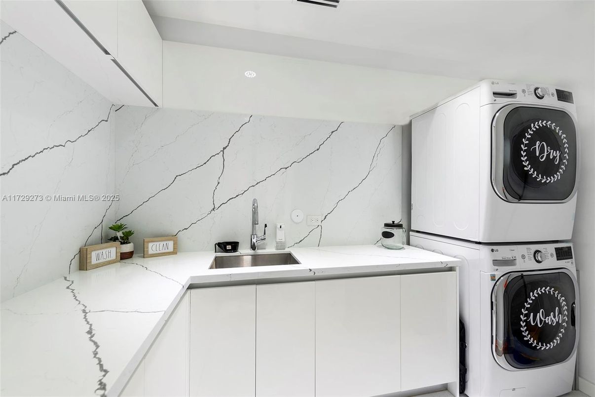Interior, Marble Walls, Utility Closets, Washer