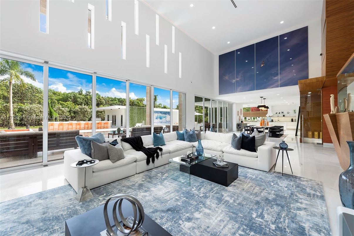 Interior, Kitchen, Living room, Pendant Lights, Recessed Lighting